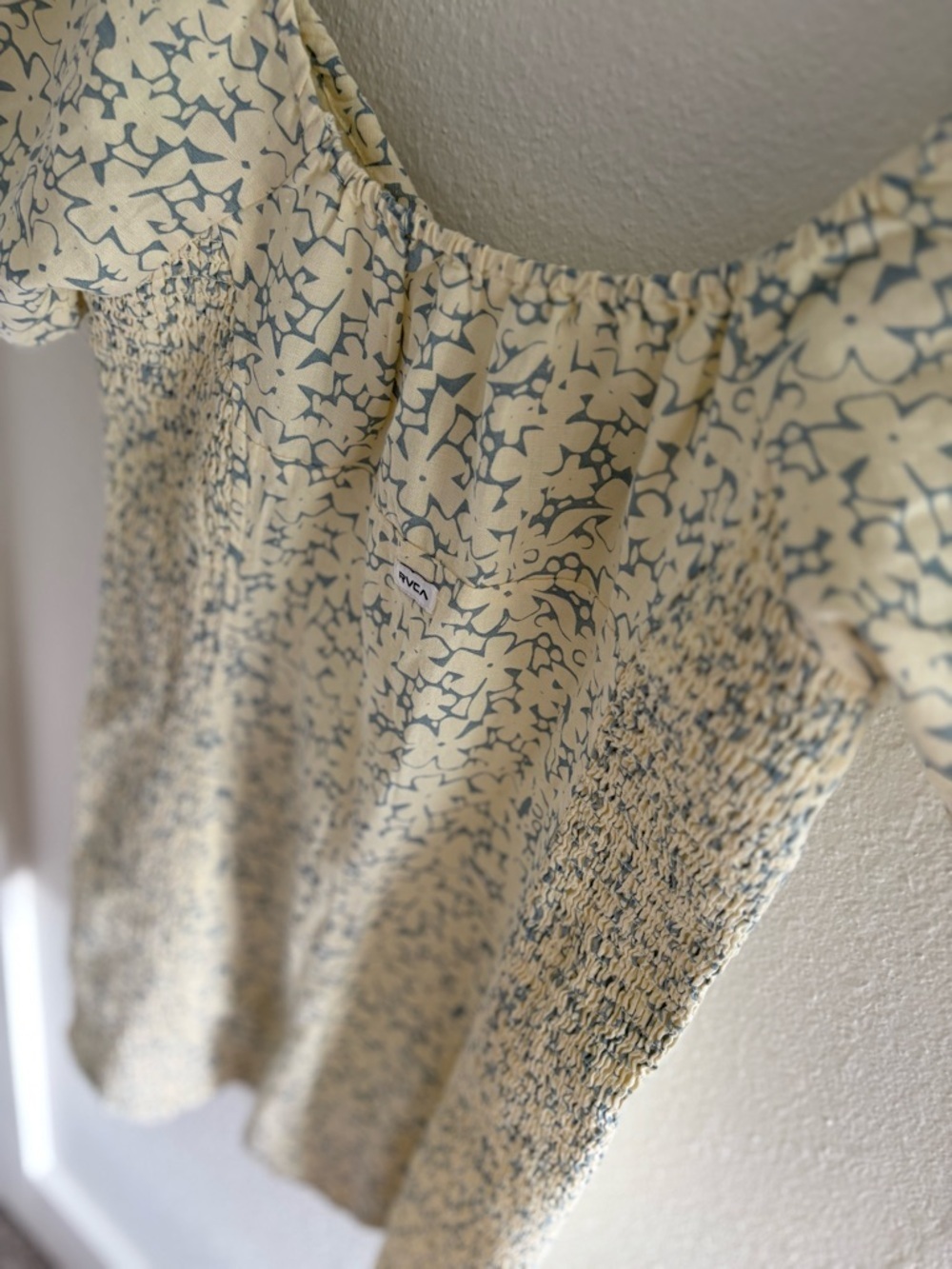 RVCA Pale Yellow Floral Tie-Front Mini Dress - Picture 7 of 11